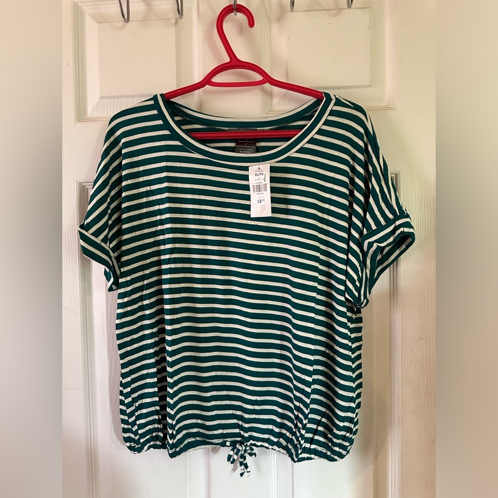 Suzy Shier green and white stripped top